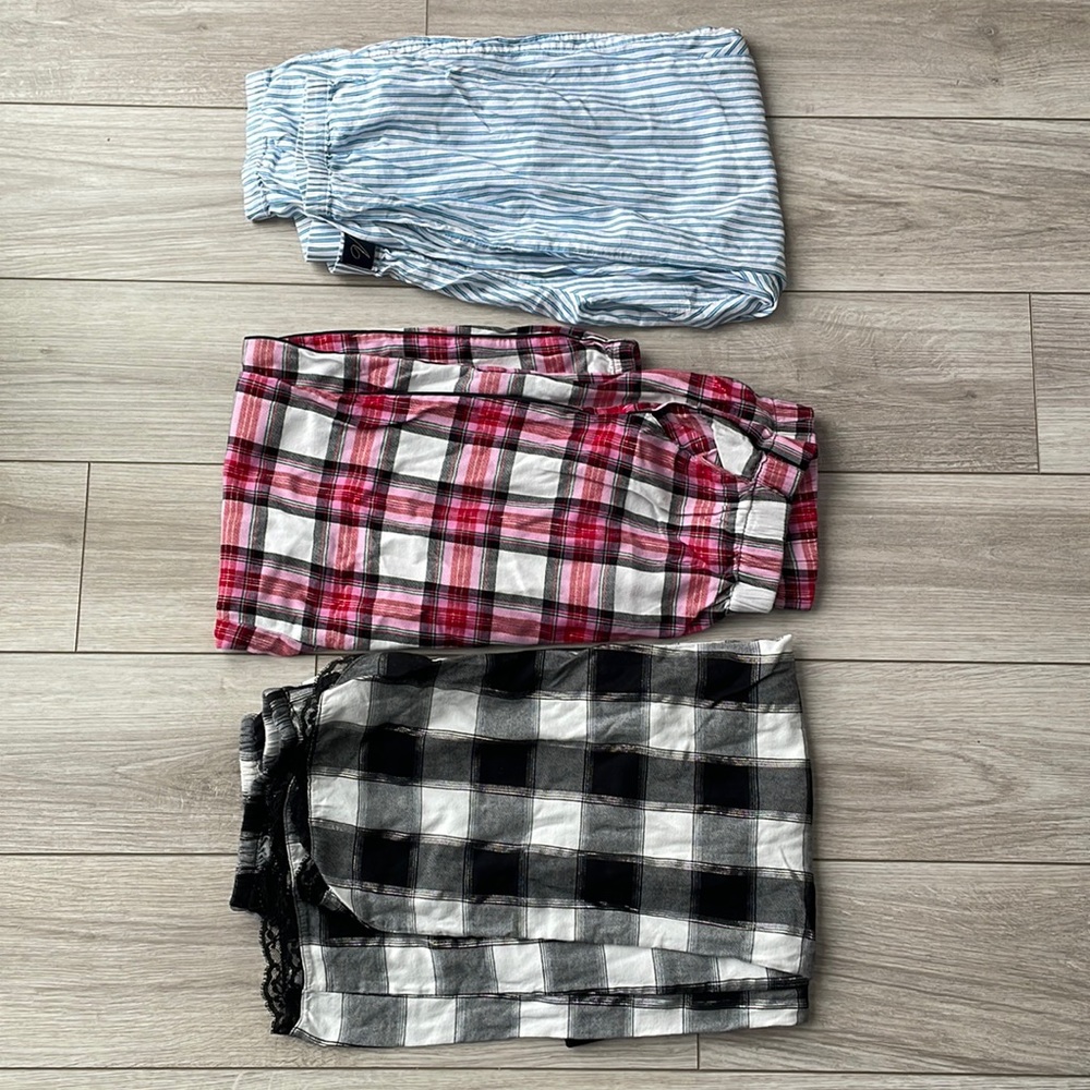 Victorias Secret PJ Bottom Bundle- Excellent Condition